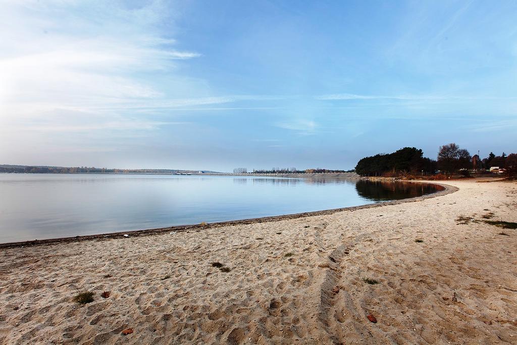 Inwest Osrodek Szkoleniowo-Wypoczynkowy Hotell Smardzewice Exteriör bild